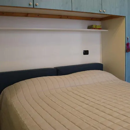 In - Gardasee 51778 * Lazise